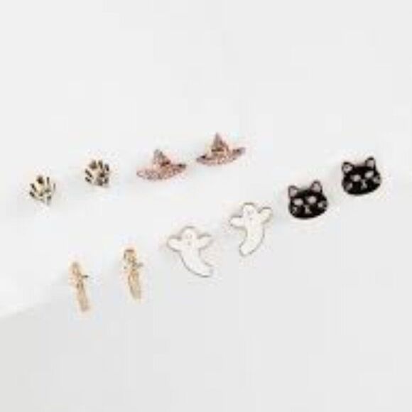 Torrid Spooky Ghost Stud Set Halloween - New - Picture 1 of 6